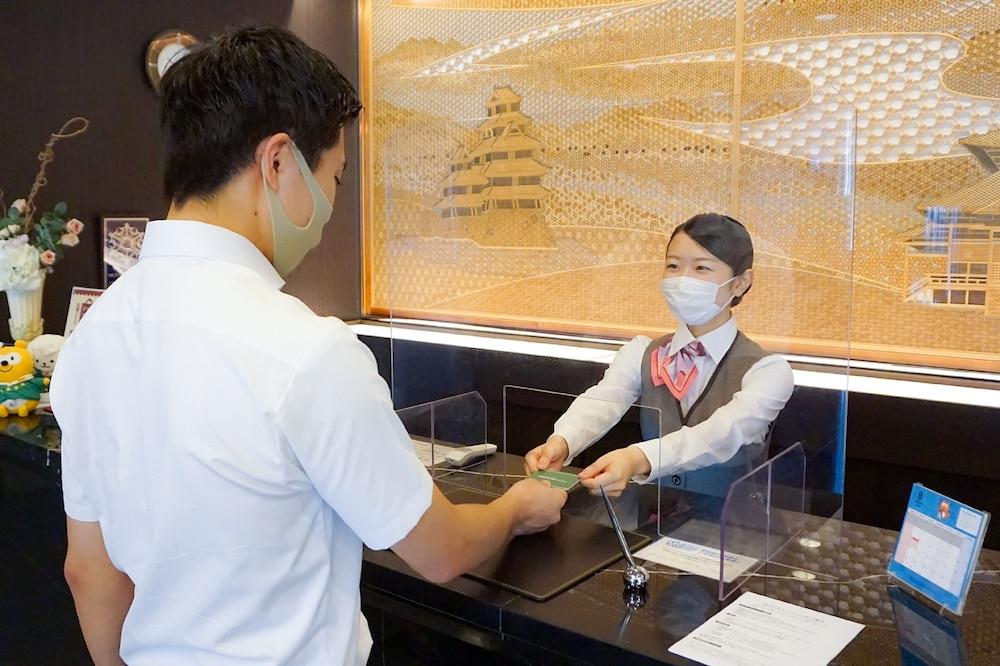 Hotel Route-Inn Uozu Ngoại thất bức ảnh